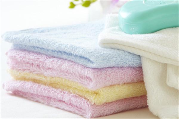 淮安市楚州区金三环毛巾厂是一家专业生产纯棉毛巾及毛巾制品的生产型